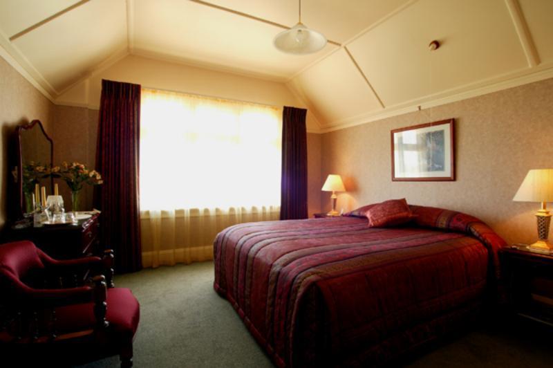 Highway House Bed And Breakfast Oamaru Exteriör bild